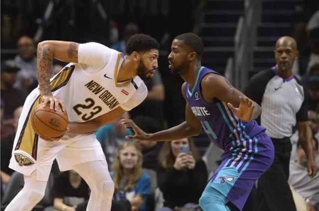 英超赛场的 英超赛场的