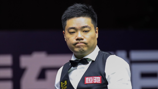 球赛事中 球赛事中