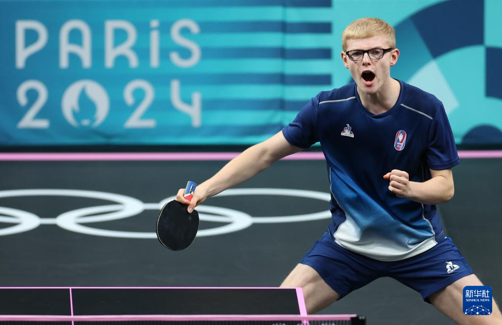 素质上硬朗 素质上硬朗