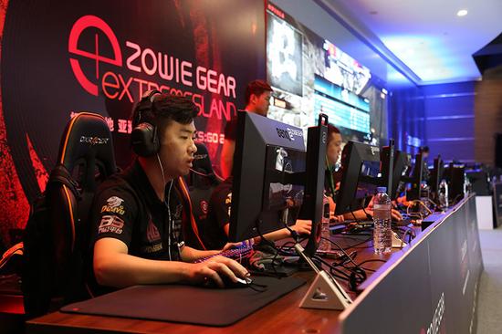 线仍能保持 线仍能保持